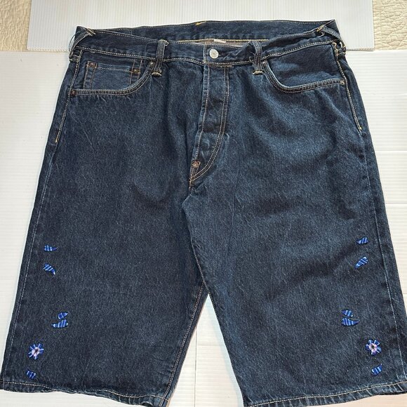 EVISU Cotton Denim Embroidered Blue Jean Shorts 38 like new tagged 38 waist - Picture 8 of 14